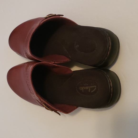 Clarks Clogs - Leather Upper - Picture 4 of 7